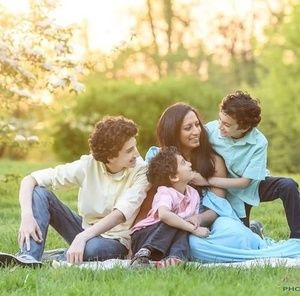 Meet your Posher, Simone